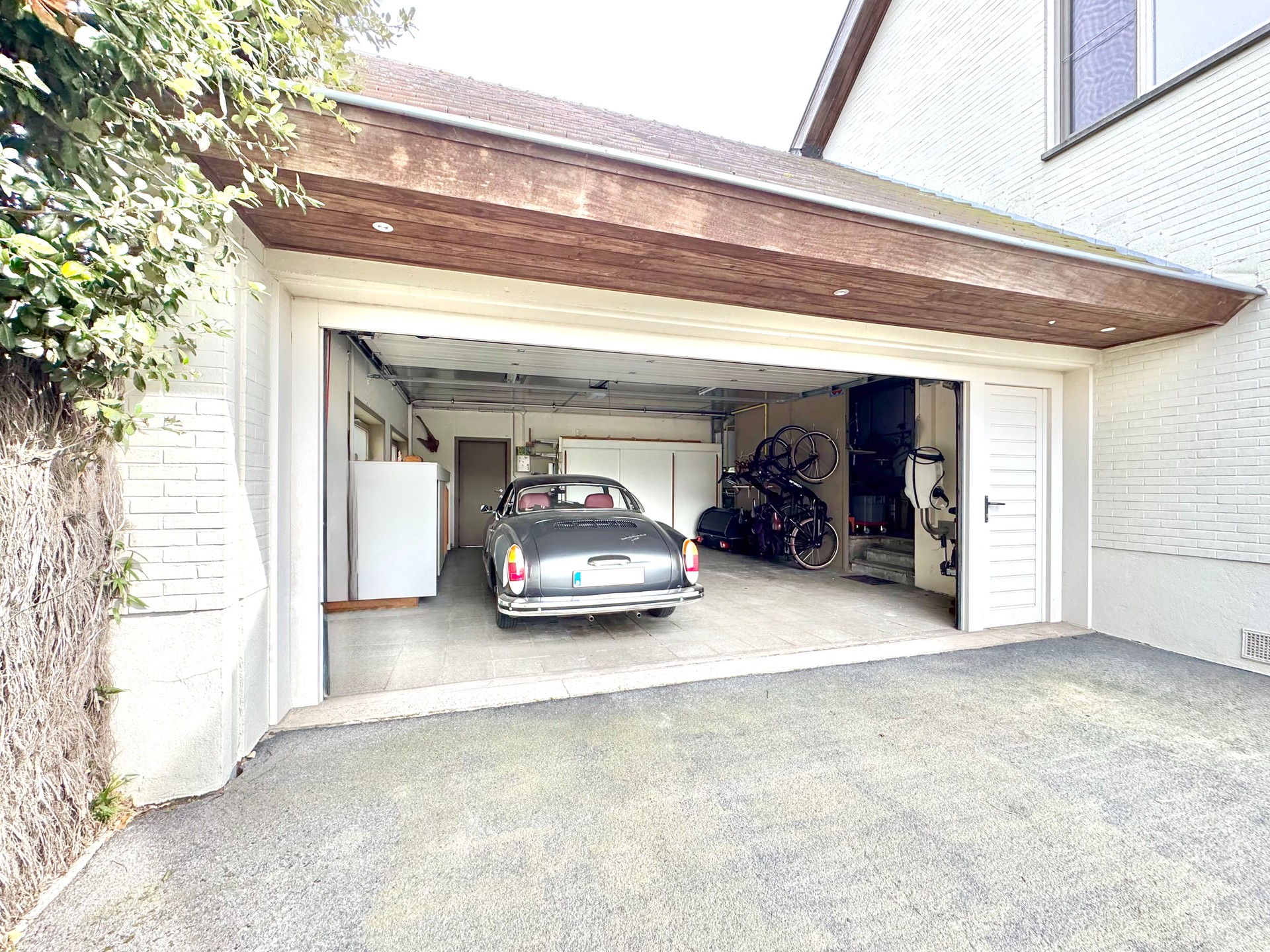 RUIME TIJDLOZE VILLA MET ZWEMBAD - foto 3