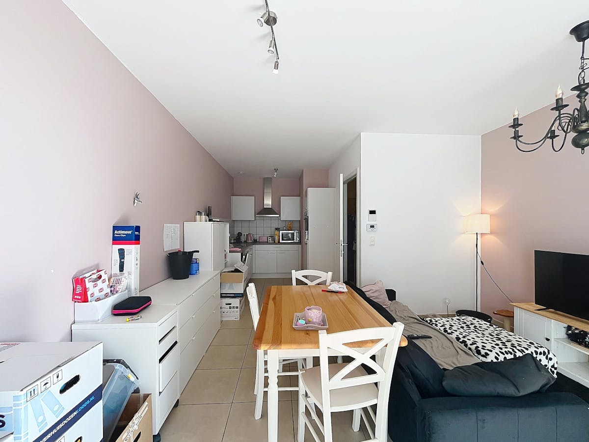Appartement met 1 slaapkamer te huur, nabij het station van Brugge  - foto 5