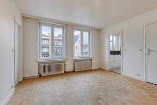 Cet appartement prêt à emménager situé dans un emplacement privilégié à Bruges présente une consommation d'énergie favorable (label C) et un...