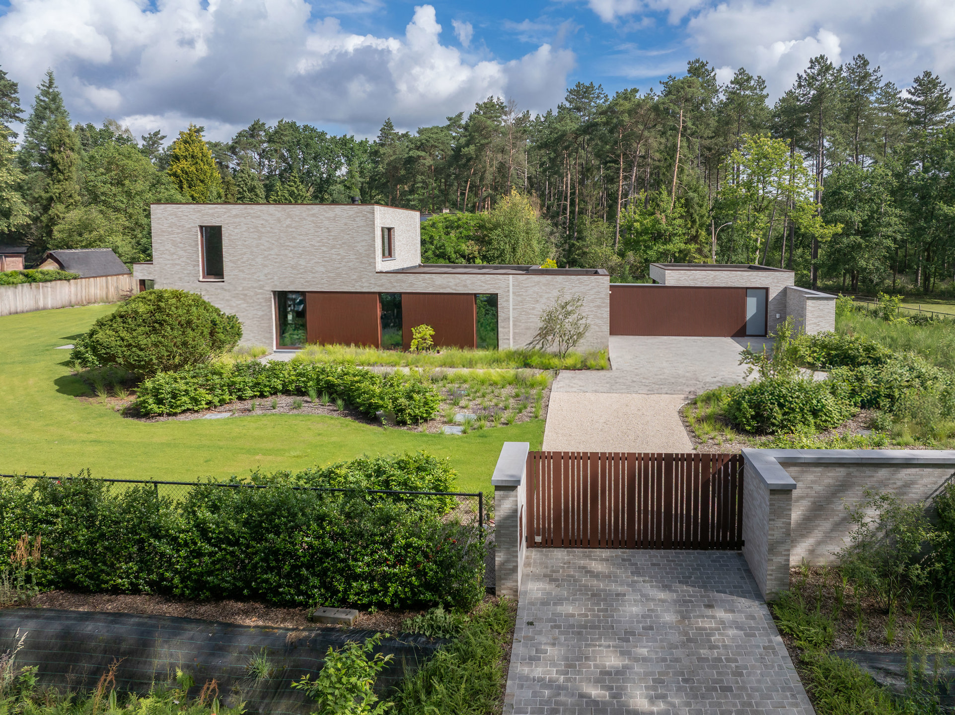 Exclusieve villa met luxe afwerking in Halle-Zoersel - foto 1
