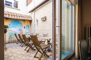 For sale: Business fund renowned restaurant - top location MechelenUnique opportunity!Since 1980, this characterful restaurant has been an...