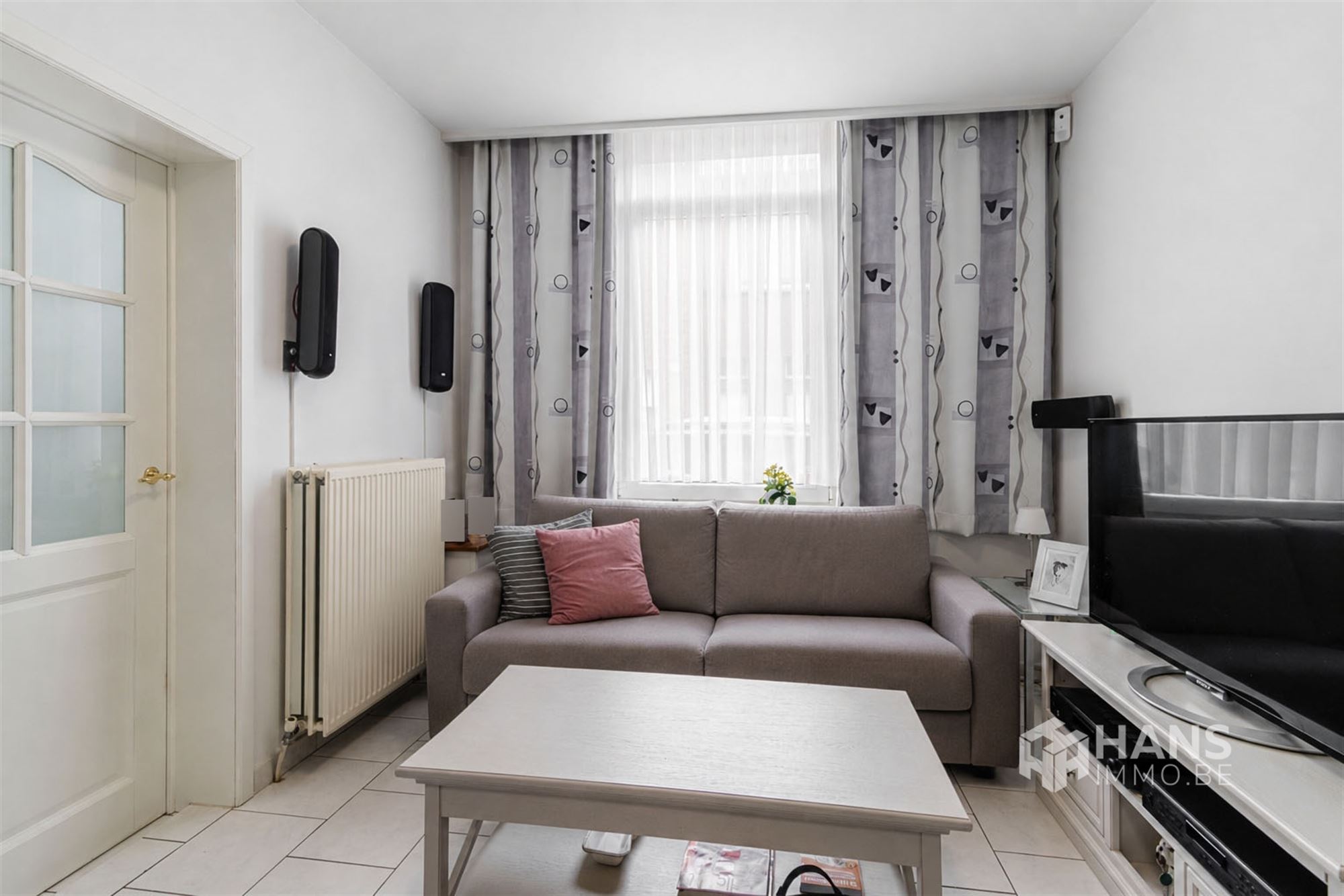 Instapklare woning ( 83 m²) met 2 slaapkamers en buitenruimte (17 m²) in Merksem - foto 3
