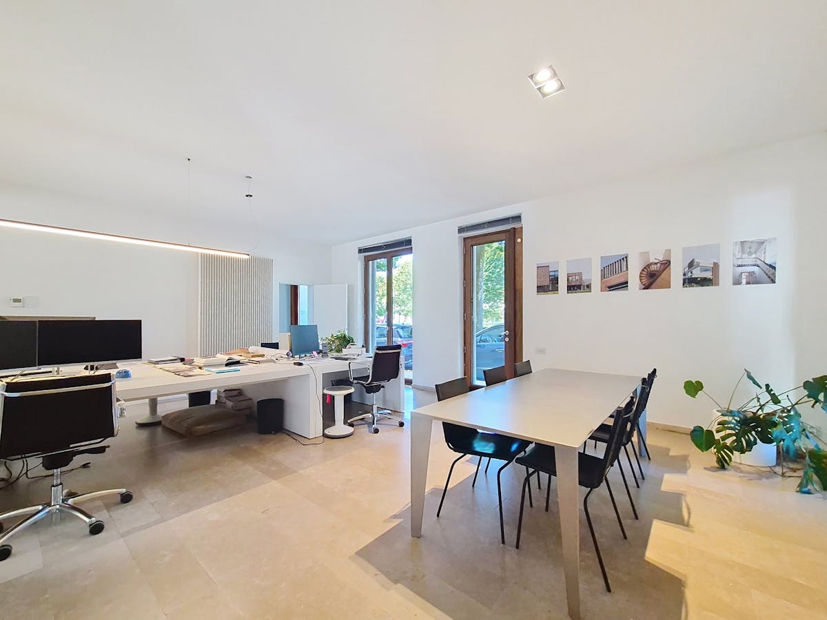 Bureau moderne (113 m²) à louer dans le centre de Gand - photo 3