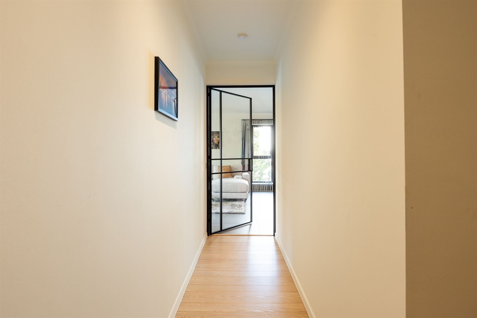 Appartement à vendre à Anvers avec 3 chambres - photo 2