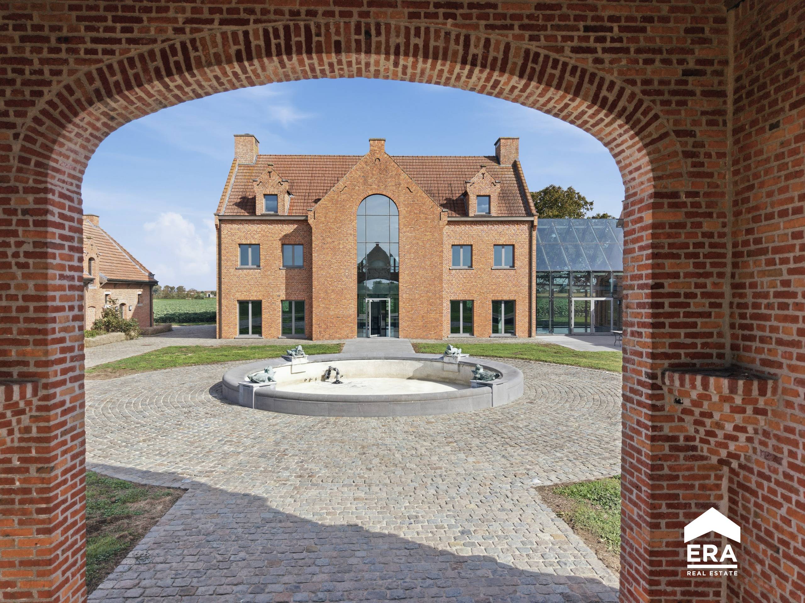 Huis te koop in Komen-Waasten met 8 slaapkamers - foto 3