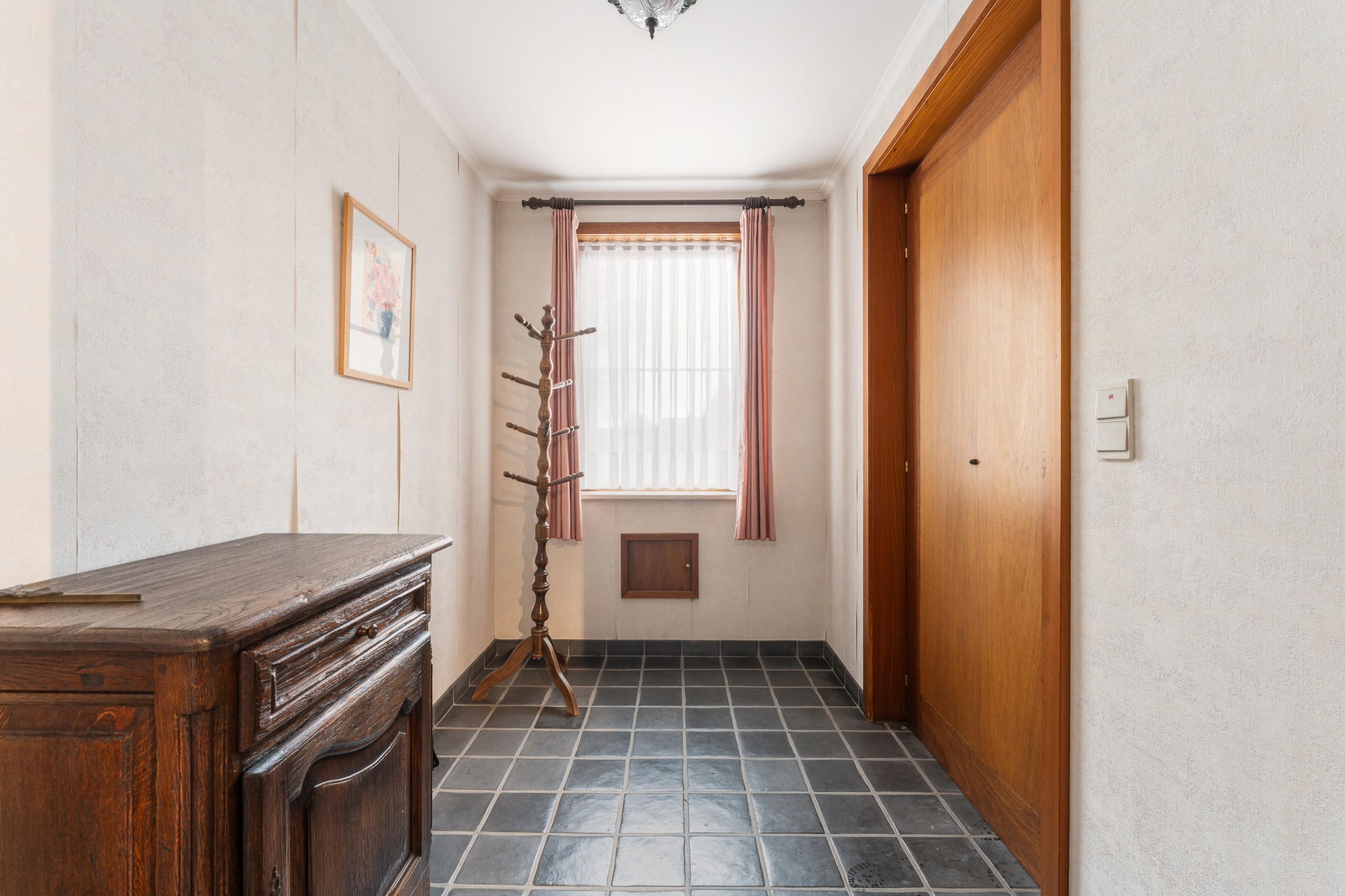 Halfopen bebouwing in het hartje van Lendelede te koop! - foto 5