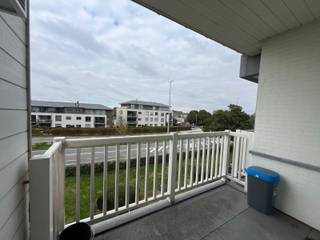 Dit stijlvol en ruim appartement met een bewoonbare oppervlakte van 130 m² combineert klasse, comfort en een uitstekende ligging.De lichtrijke...