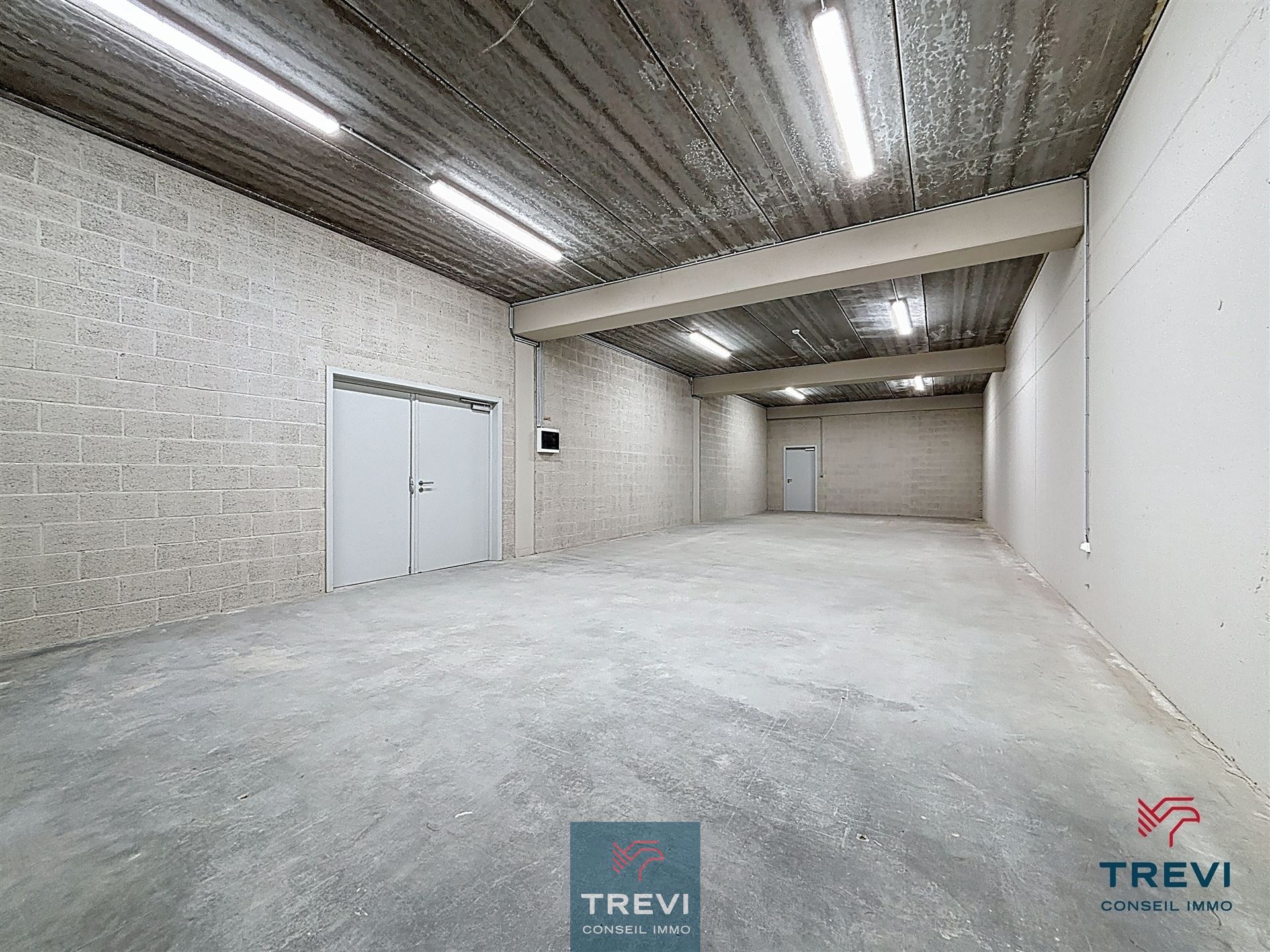 Commercial for rent in Braine-Le-Comte - photo 2