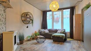 GEZELLIGE & GERENOVEERDE STUDIO MET SLAAPHOEK GELEGEN OP 75 METER VAN HET STRAND VAN DE PANNEBestaande uit living, open ingerichte keuken, slaaphoek...