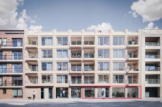 Casco kantoorruimte van ca. 235 m² te koop in Residentie Vonk te Ieper. Ook mogelijkheid om naastgelegen kantoor van ca. 155 m² aan te...