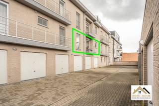 Apartment for sale in Lochristi