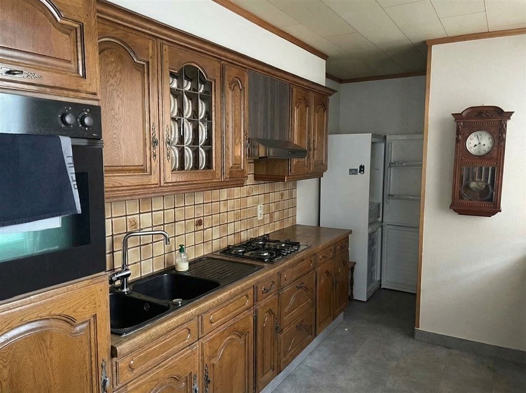 Te renoveren woning met 3 slaapkamers - foto 4