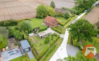 PAAL - Instapklare woning met mooie tuin en weilandDeze eigendom is heel centraal gelegen waarbij de woning op 19a en aan het einde van deze...