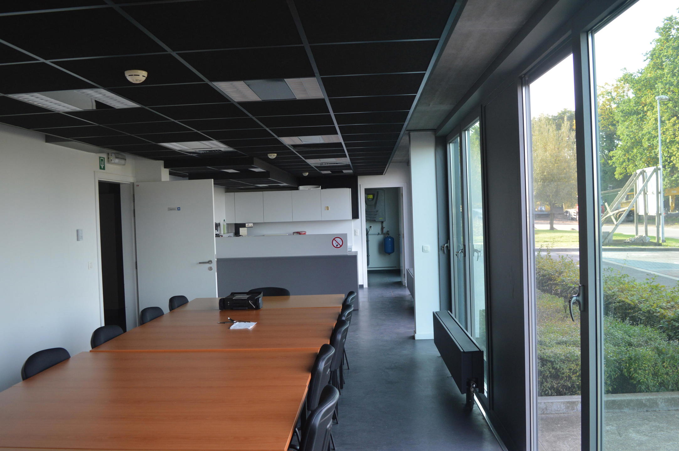 Meerhout: Kantoor van  44m²   te huur - foto 3