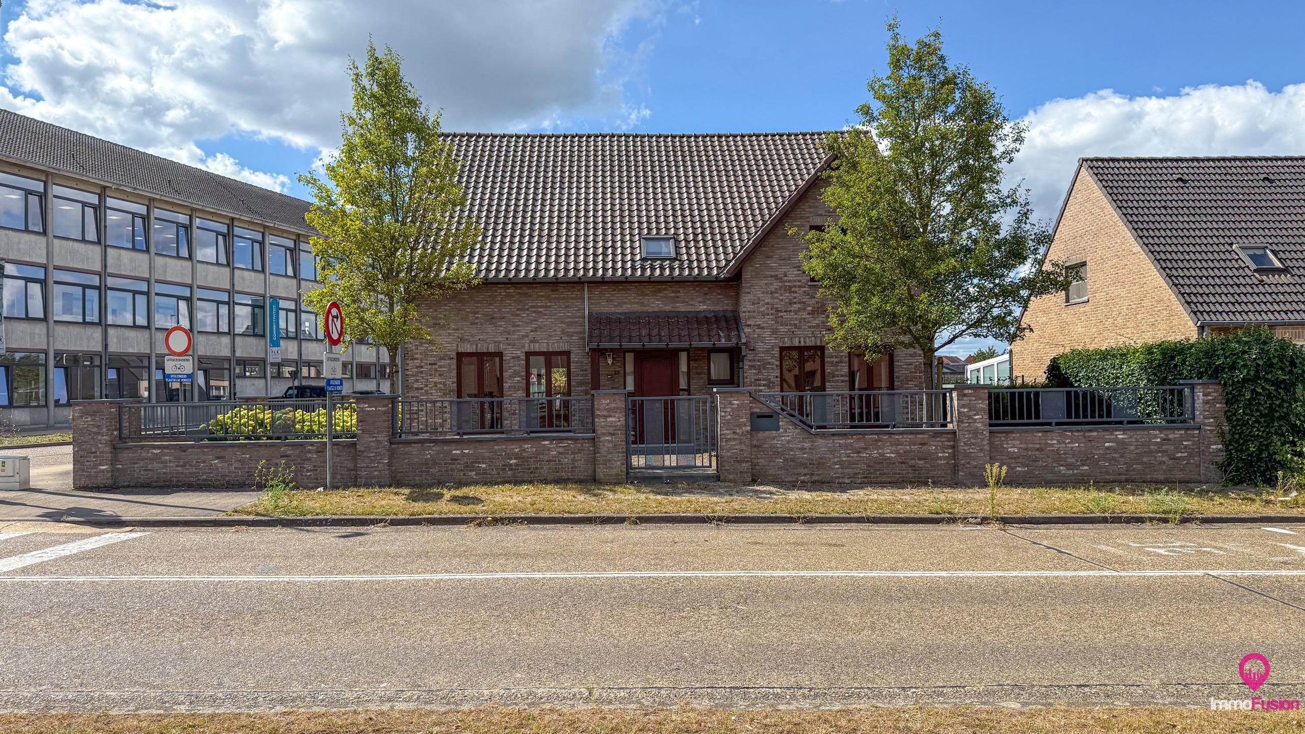 House for sale in Leopoldsburg with 4 bedrooms - photo 2