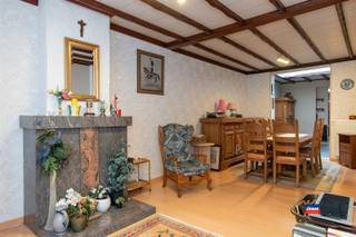 <p><span>SCHOTEN | TO BE FRUSHED HOUSE WITH FOUR BEDROOMS AND GARDEN ON A TOTAL GROUND PLOT OF 165m² | EPC D | EPC D | FURNISHED HOUSE</span></p><p><span>Ground floor : entrance hall - living room - dining room - closed kitchen - veranda - large garden - bathroom with shower, sink and toilet.<br />First floor : entrance hall - 2 bedrooms - storage room.</span></p><p><span>Attic: hallway - two bedrooms.</span></p><p><span>The house is conveniently located within walking distance to schools, stores and public transport.</span></p>