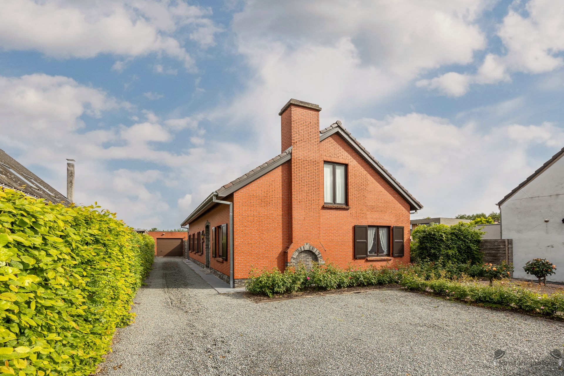 family house - photo 1