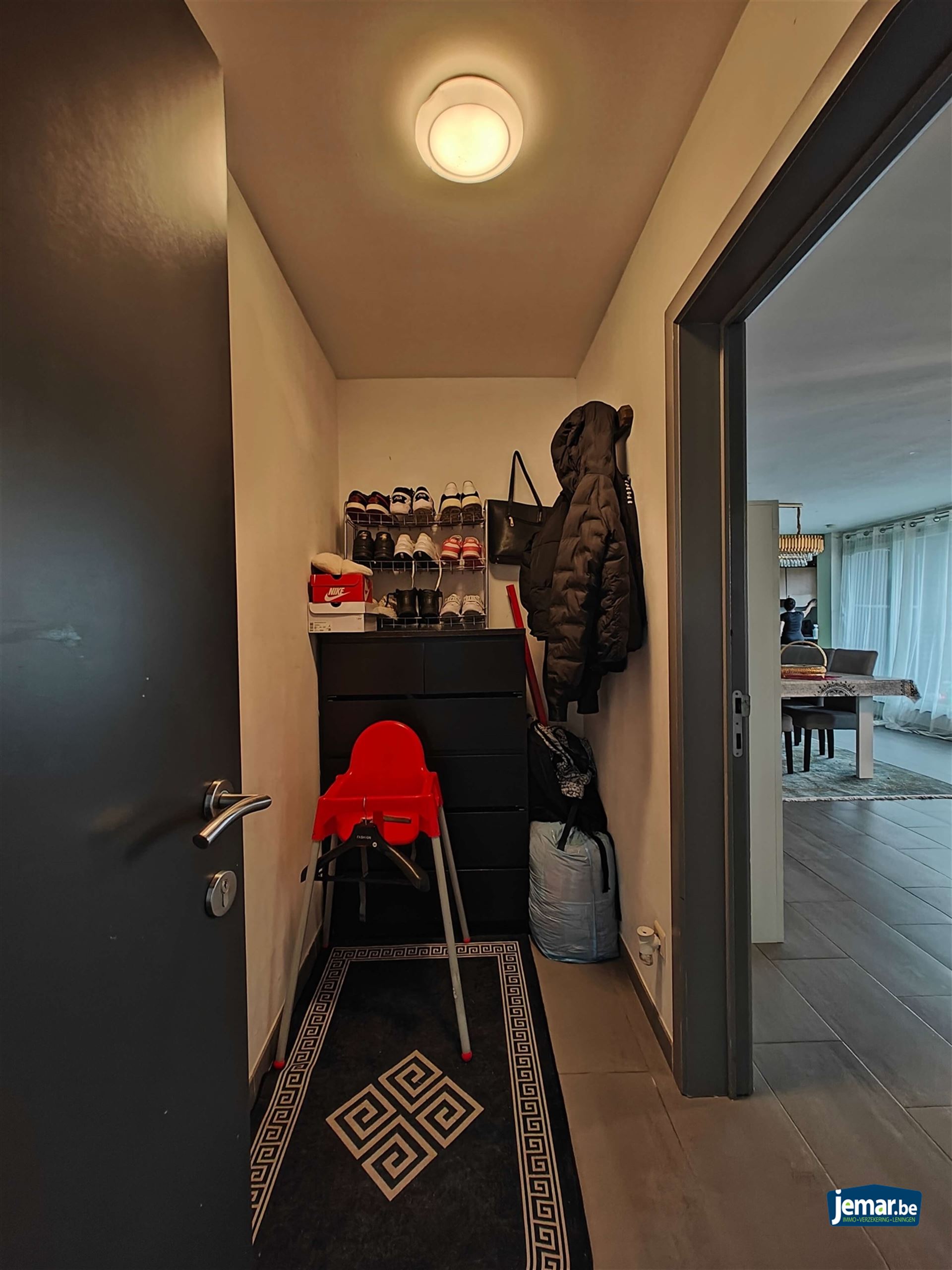 Appartement met 3 slaapkamers berging en autostaanplaats  - foto 2