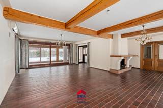 Rustig gelegen gelijkvloerse woning in het groene BalenDeze charmante gelijkvloerse woning is gelegen in een rustige en groene omgeving waar wonen en...