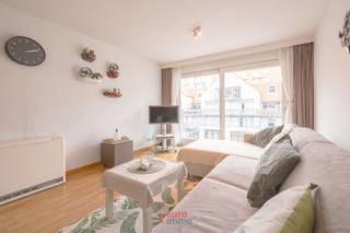 Studio meublé extrêmement charmant avec coin nuit à louer dans la résidence Nieuwpoort Promenade I, située au centre. L'emplacement idéal pour...