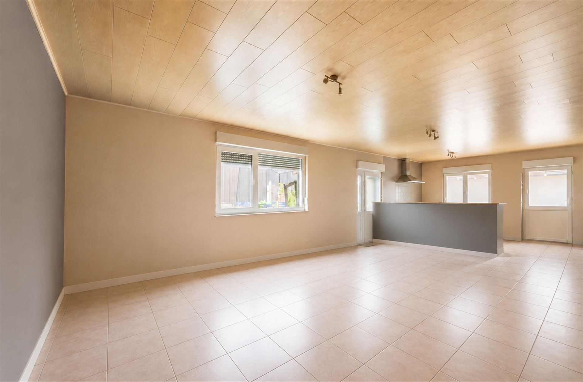Commercial for sale in Lessines with 7 bedrooms - photo 4