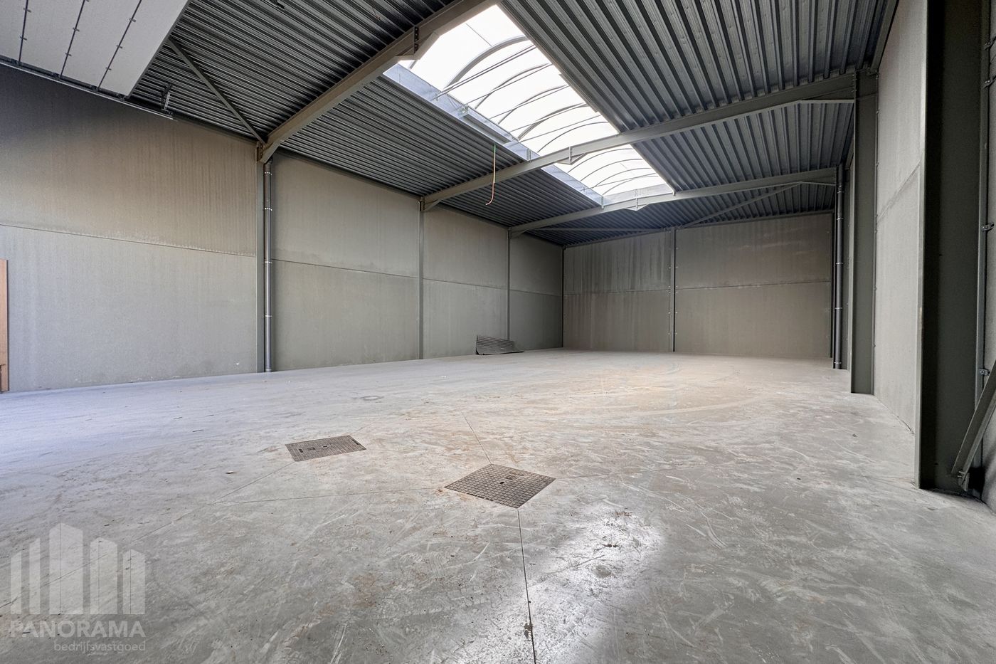 Nieuwbouw KMO-unit van 326 m² te koop! - foto 1
