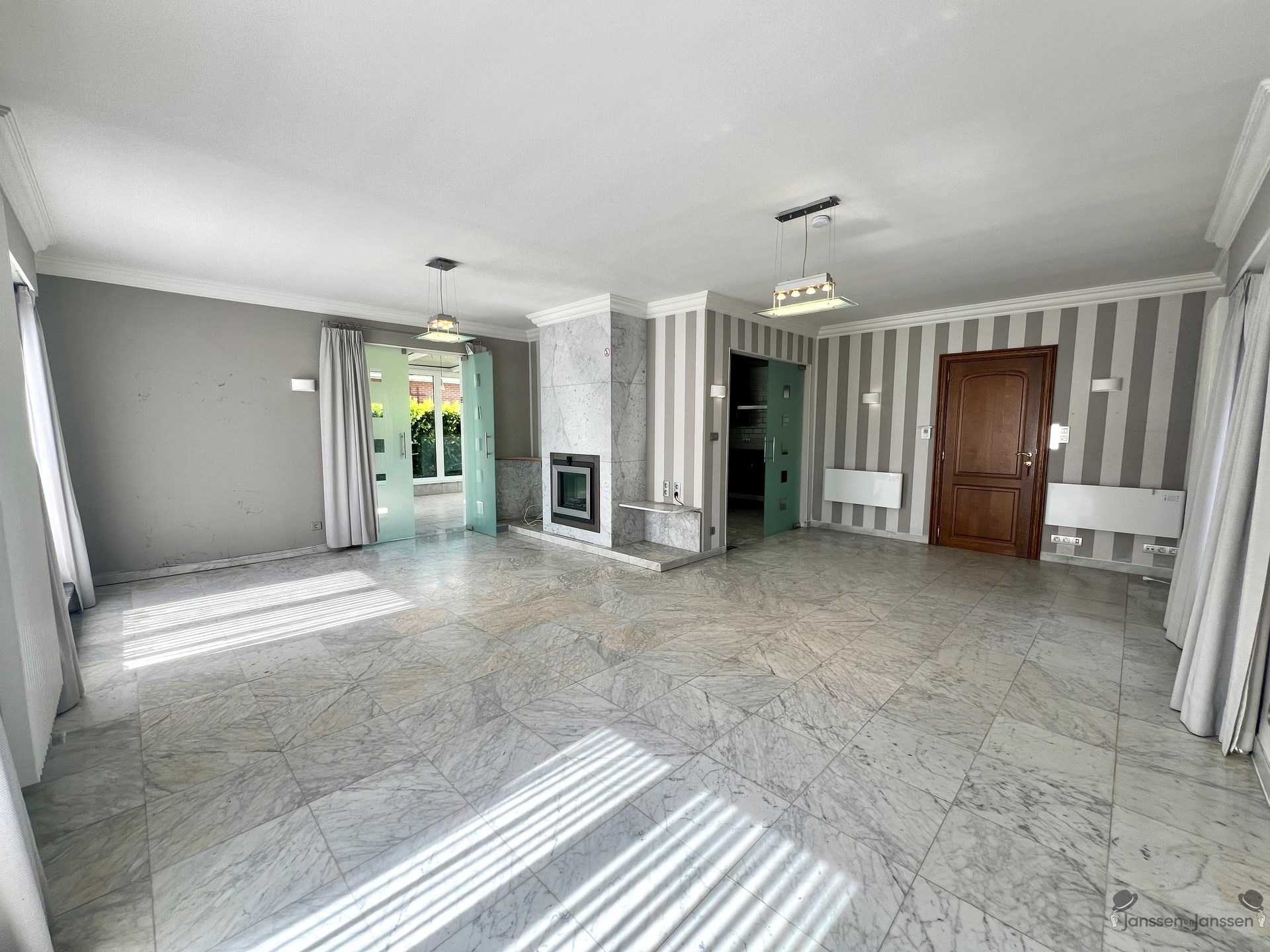 bungalow - photo 5
