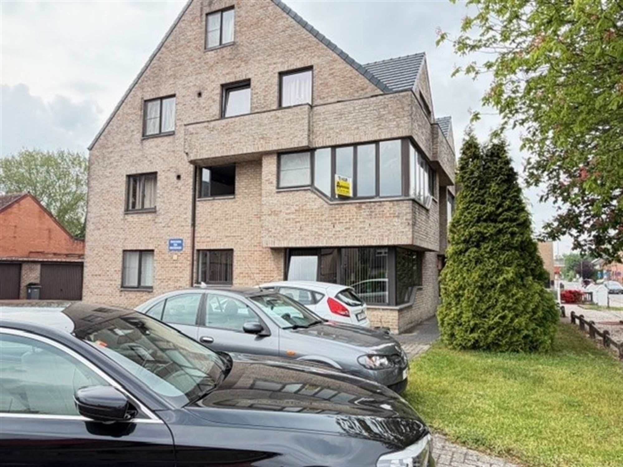 Apartment for rent in Sint-Niklaas with 2 bedrooms - photo 1