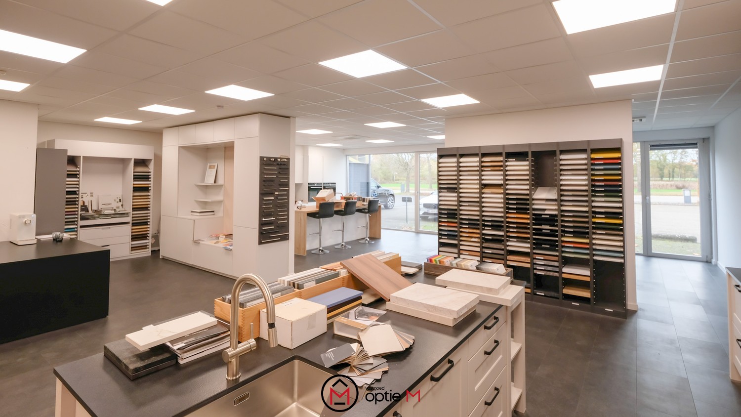 Polyvalente showroom met magazijn te Huur in Paal (Beringen) - foto 5