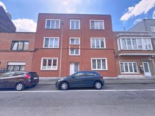 Op zoek naar een ideaal startersappartement of een interessante investering? Ontdek dit charmante 1-slaapkamerappartement gelegen in een...