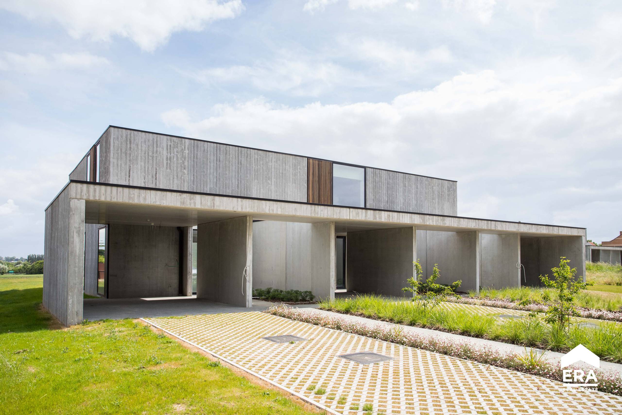 House for sale in Menen with 3 bedrooms - photo 1