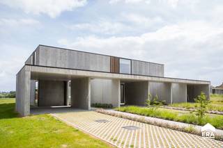 Moderne Halfopen Bebouwing met Ruime Tuin en VergezichtenWonen op een ruim perceel met zicht over de weilanden? Het Paradijs in Rekkem is genieten...