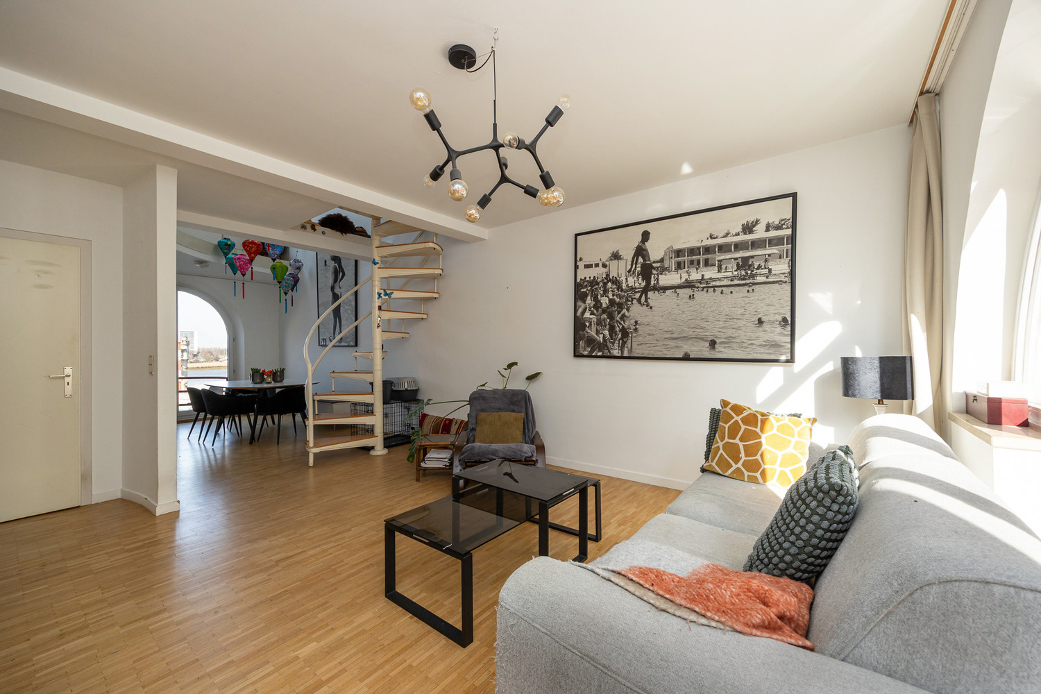 Lichtrijk wonen in het historische centrum van Antwerpen, met Scheldezicht vanuit de leefruimte! - foto 5