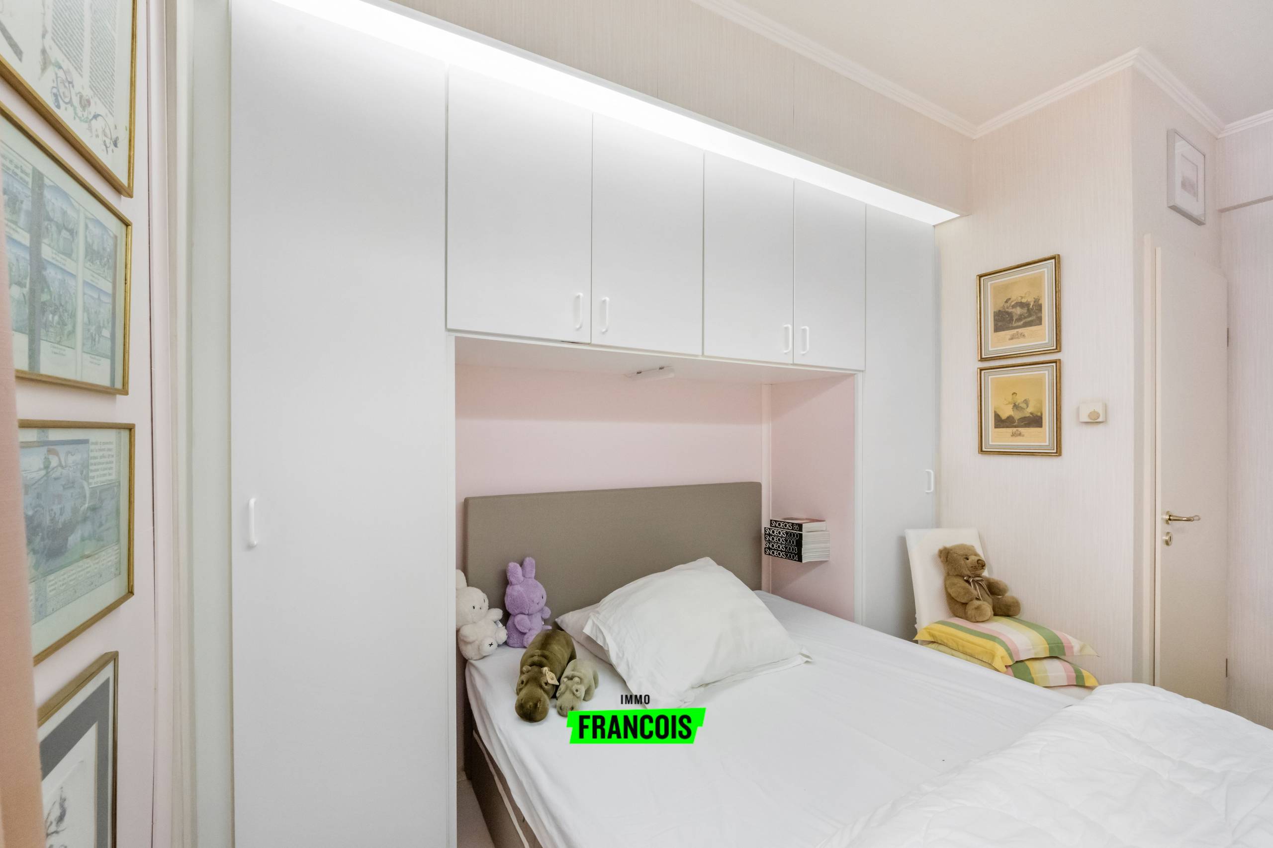 Zorgvuldig onderhouden studio-appartement met slaaphoek pal in centrum Oostende (vast verhuurd en goed rendement) - foto 5