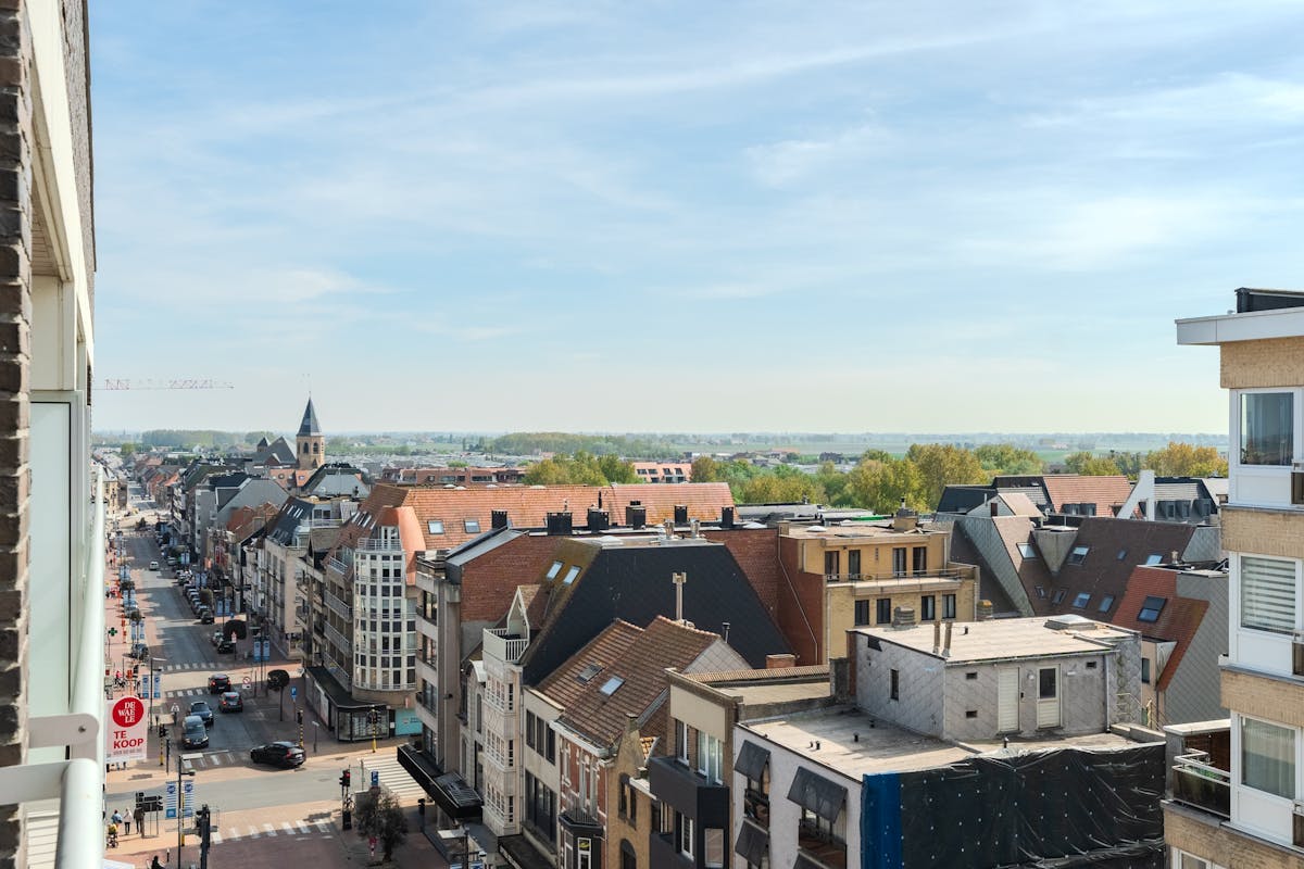 Lichtrijke gerenoveerde studio met zijdelings zeezicht! - foto 4