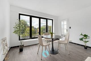 Dit appartement is gelegen in een rustige woonwijk van Wondelgem, op wandel- en fietsafstand van winkels, scholen, openbaar vervoer en een...