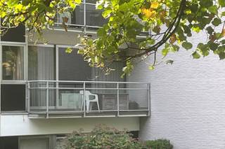 Ruim appartement op toplocatie in de Lierse binnenstad. Op de eerste verdieping van een verzorgde en rustige residentie met lift. Ideaal gelegen...