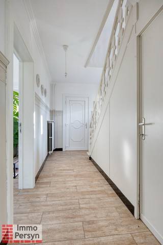 Ontdek deze open bebouwing aan de Brabantsebaan 49 in Scherpenheuvel-Zichem, gelegen op een gegeerde locatie dankzij de rustige ligging en de...