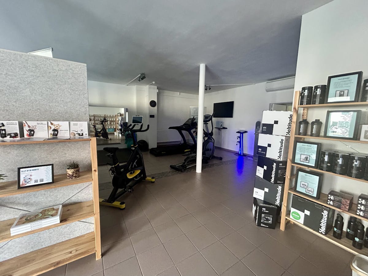 Bureau/magasin (262 m²) à Oostkamp avec une grande visibilité. - photo 3