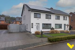 Uitzonderlijk Energiezuinige Woning (Label A) met 3 Slaapkamers in het hart van PaalZoekt u een woning die modern comfort, ruimte en een toplocatie...