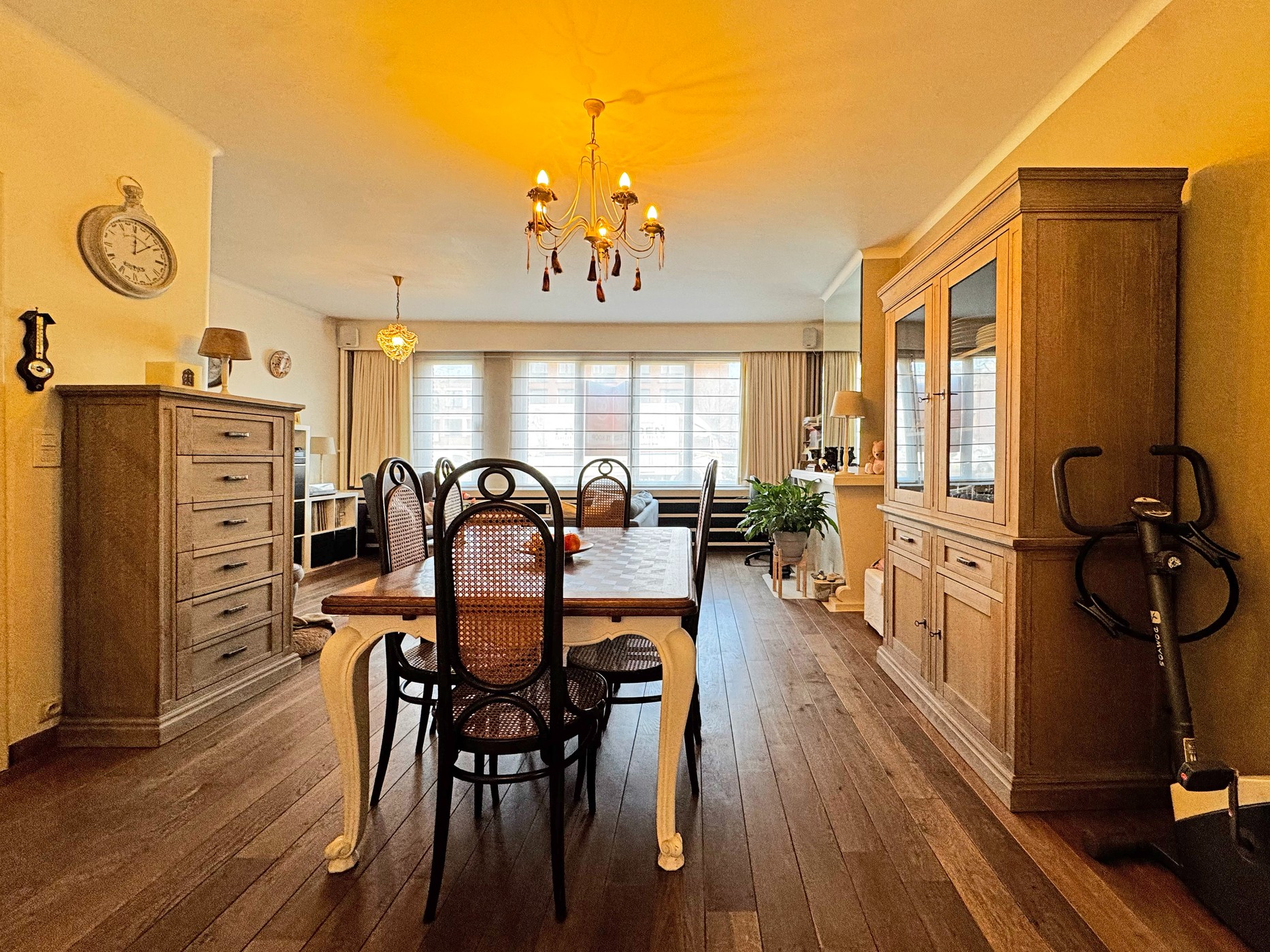 Instapklaar gelijkvloers appartement met zonnige tuin - foto 4