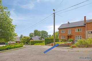 Ontdek deze uitzonderlijke woning in de Graven Egmont & Hoornlaan, op een fenomenale ligging: mega dicht bij het bruisende centrum van Overijse...