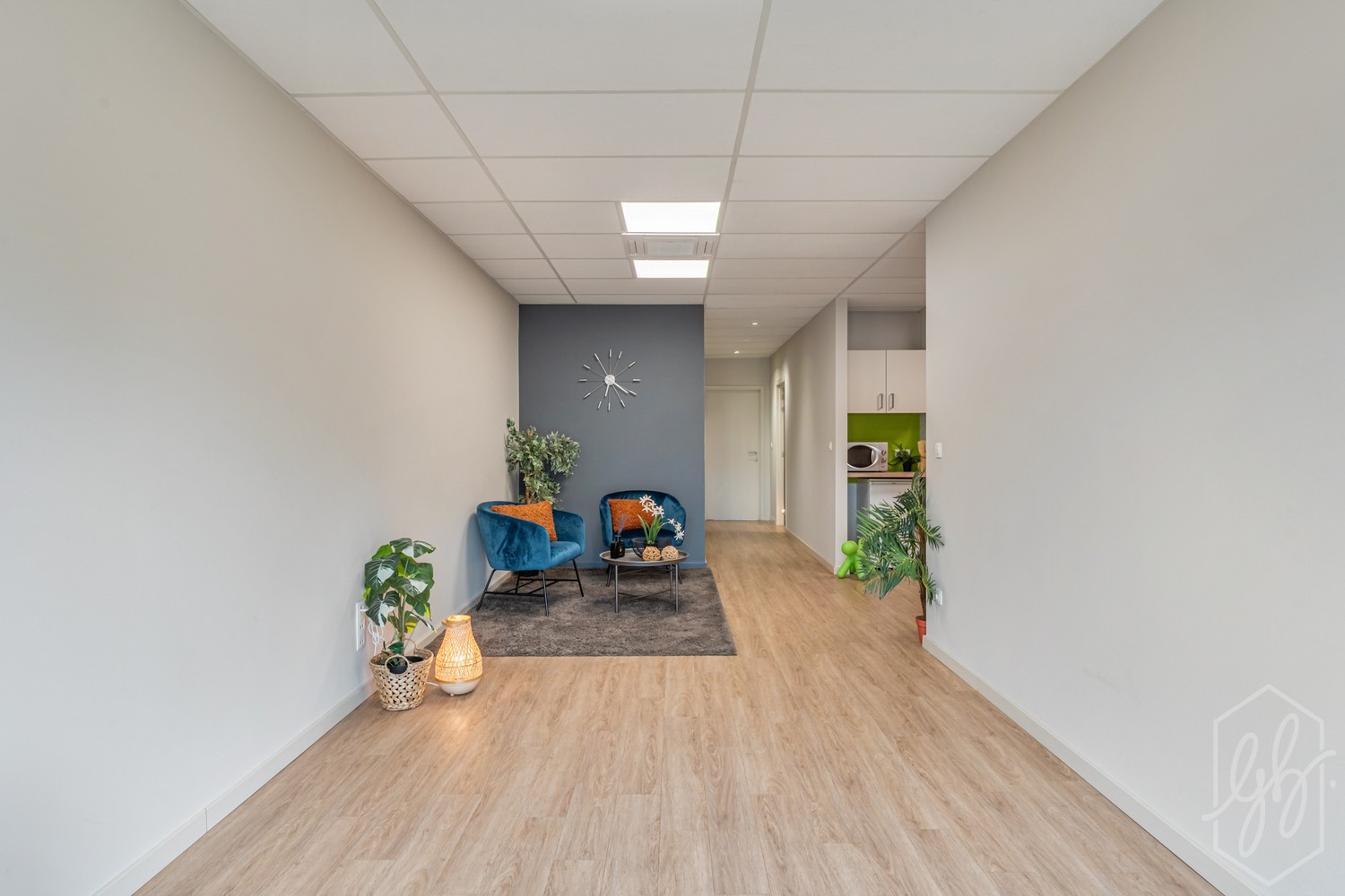 Instapklare kantoorruimte met parking voor de deur in Hasselt - photo 4