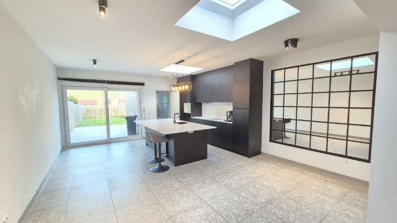 Instapklare moderne gezinswoning met 3 slaapkamers - photo 2