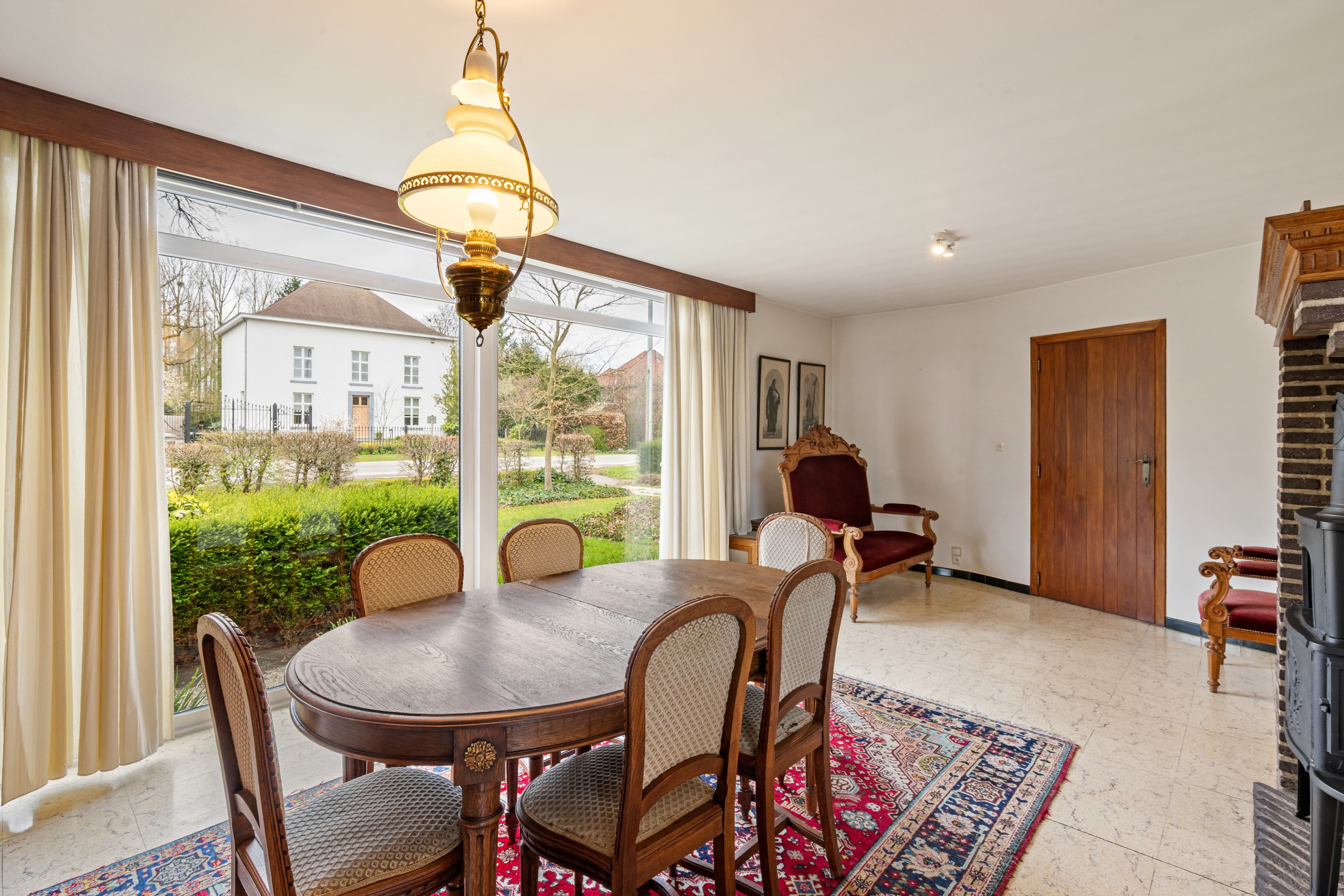 Karaktervolle woning met 4 slaapkamers - foto 5