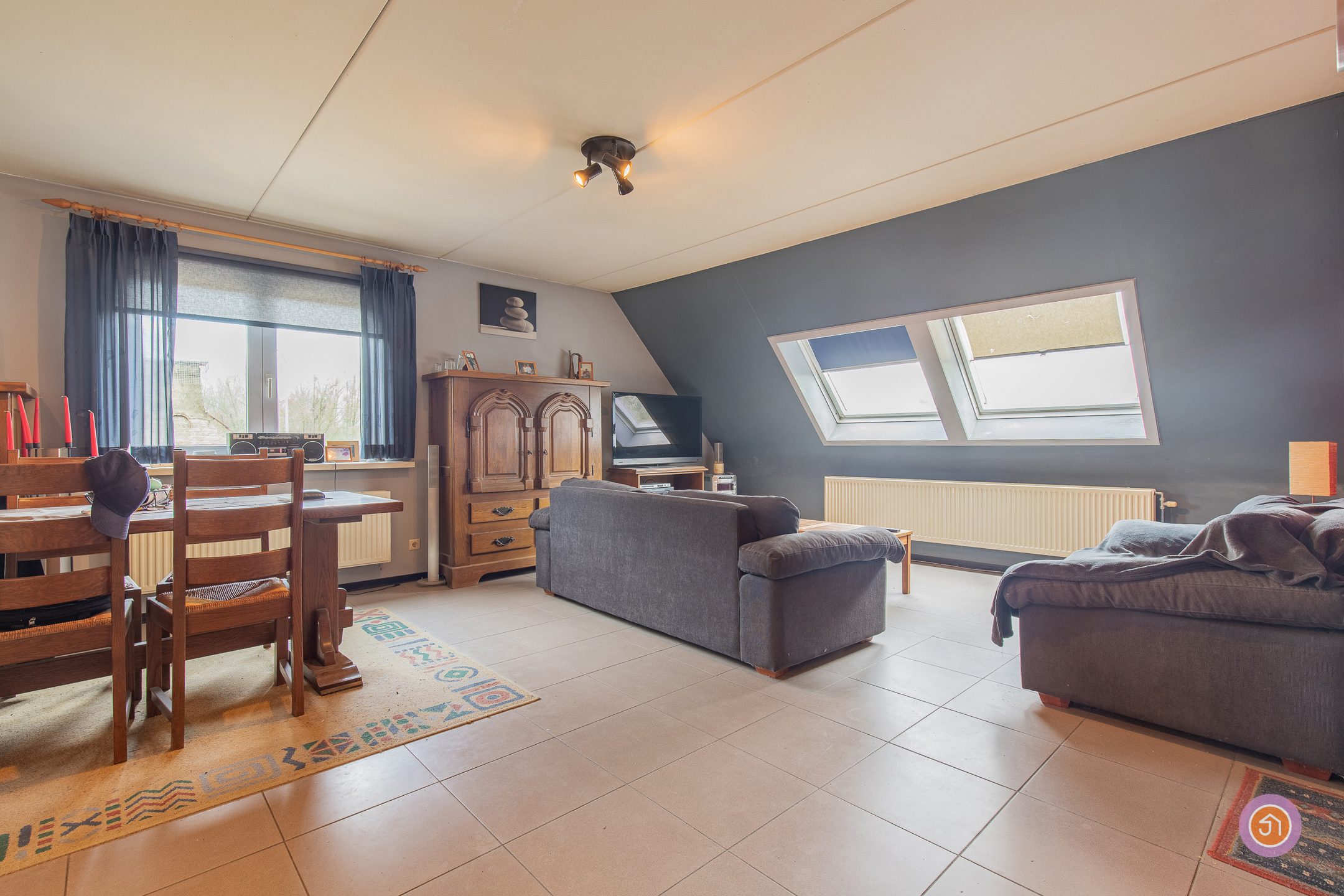 Ruim duplex appartement vlakbij het centrum van Bornem - foto 3