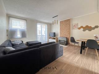 Te renoveren authentieke woning, ideaal gelegen in het centrum van Knokke op wandelafstand van het Zegemeer. De woning omvat op het gelijkvloers...
