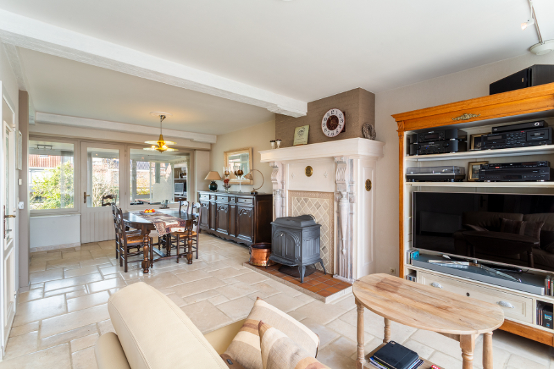 Ruime woning op toplocatie, mooie tuin, instapklaar! - foto 5