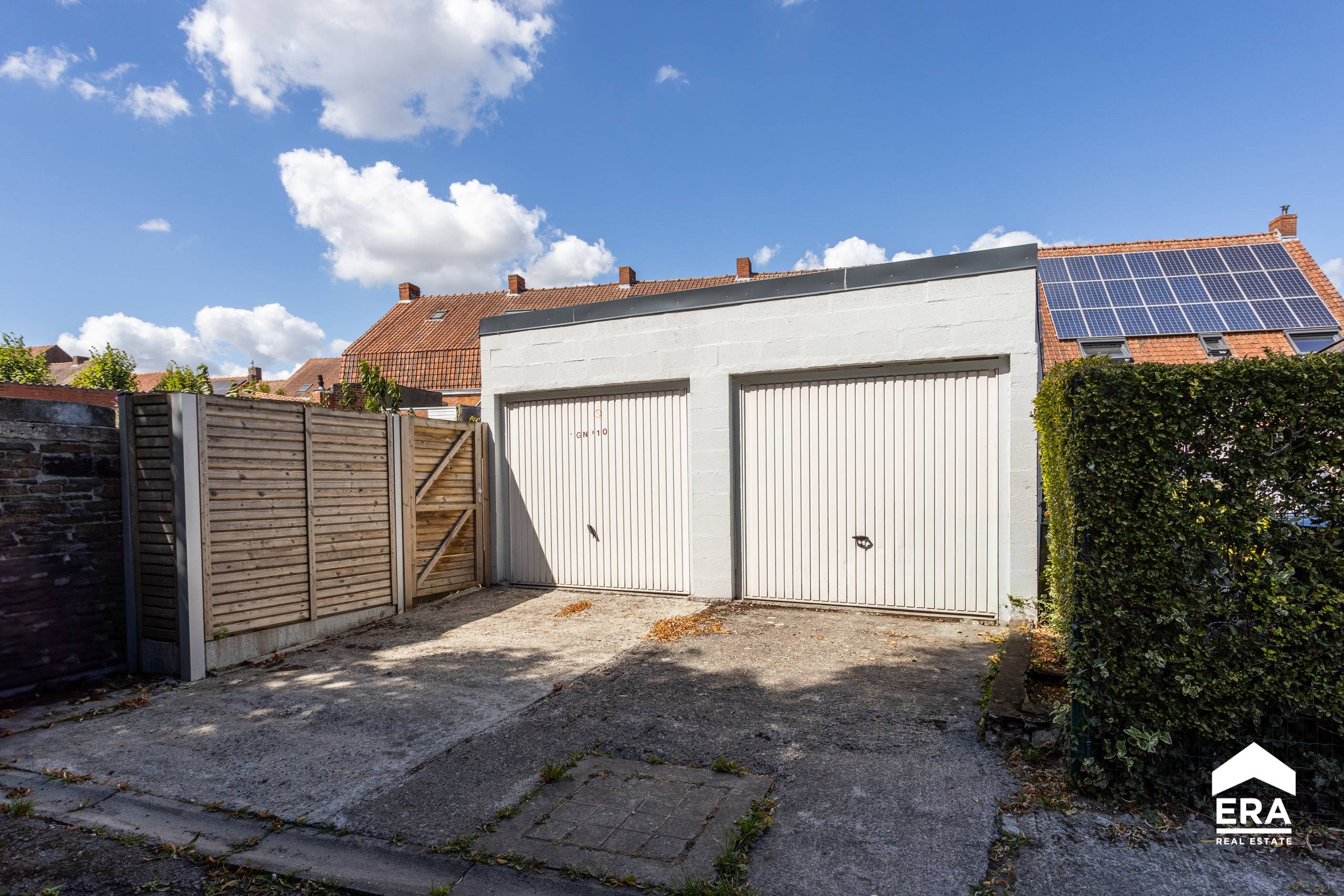 Gezellige woning met stadstuin en 2 garages - foto 4