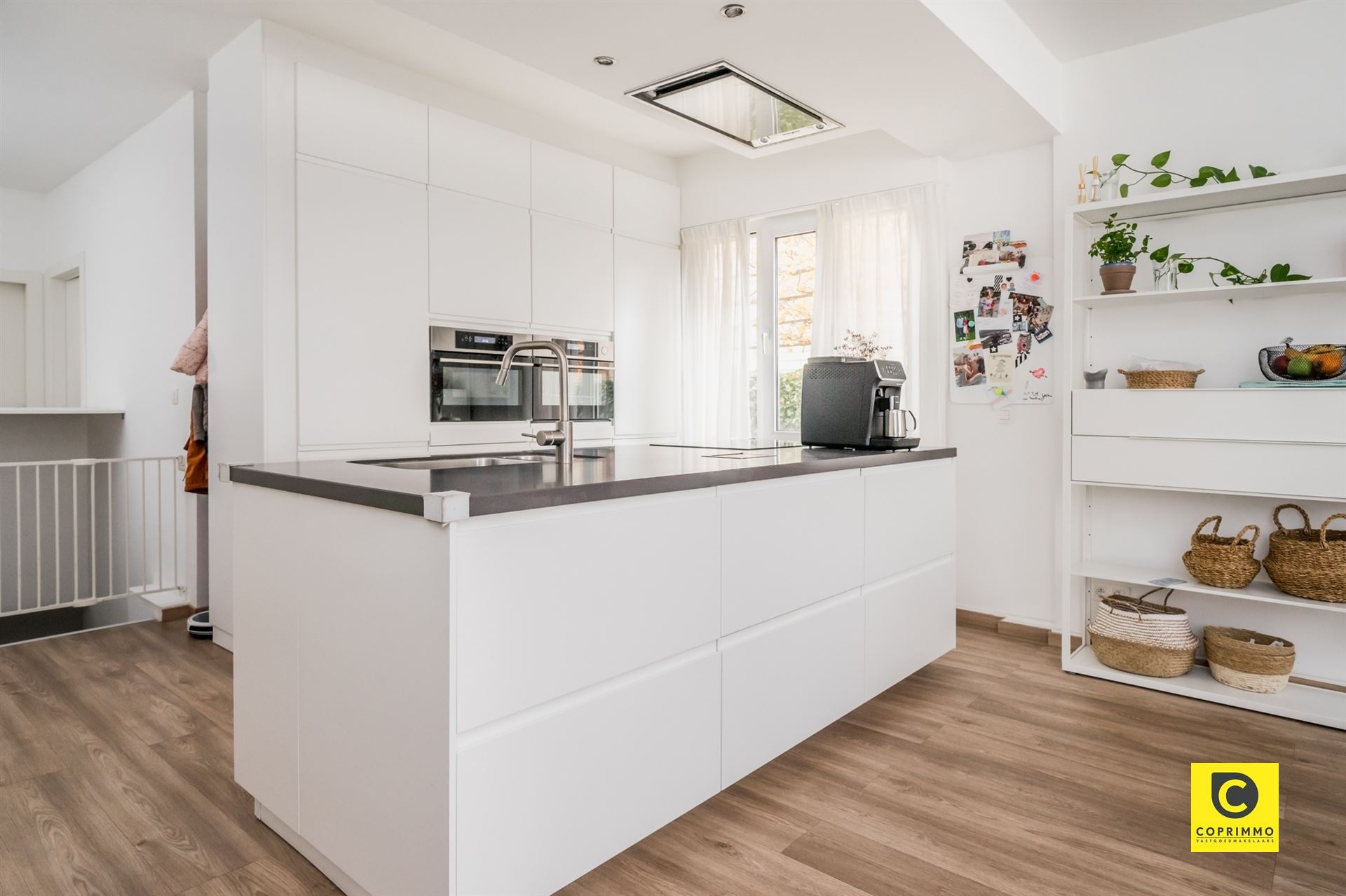 Ruim 3 slaapkamer appartement! - foto 2